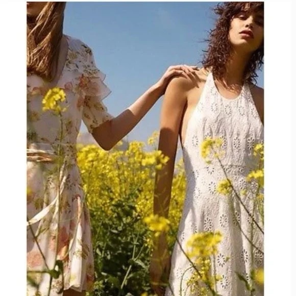 🕊️✨ ZARA White Eyelet Halter Midi Dress ✨🌿 - Picture 4 of 13